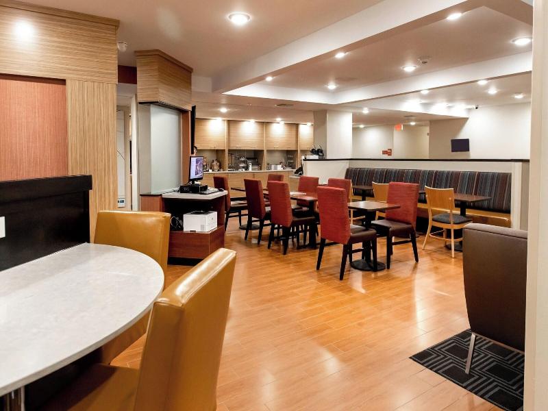 Towneplace Suites Louisville Airport image