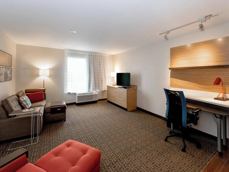 Towneplace Suites Louisville Airport image