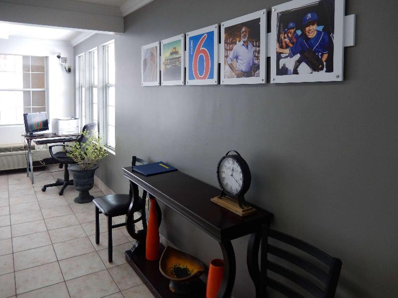 Motel 6 McGraw, NY - Cortland image