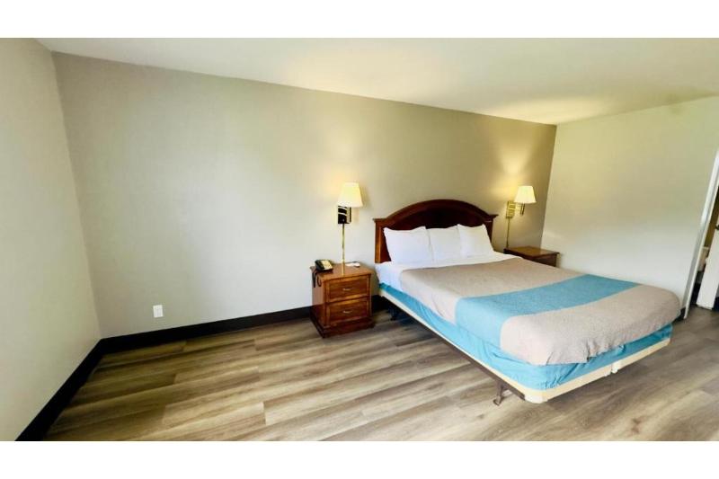 Motel 6 McGraw, NY - Cortland image