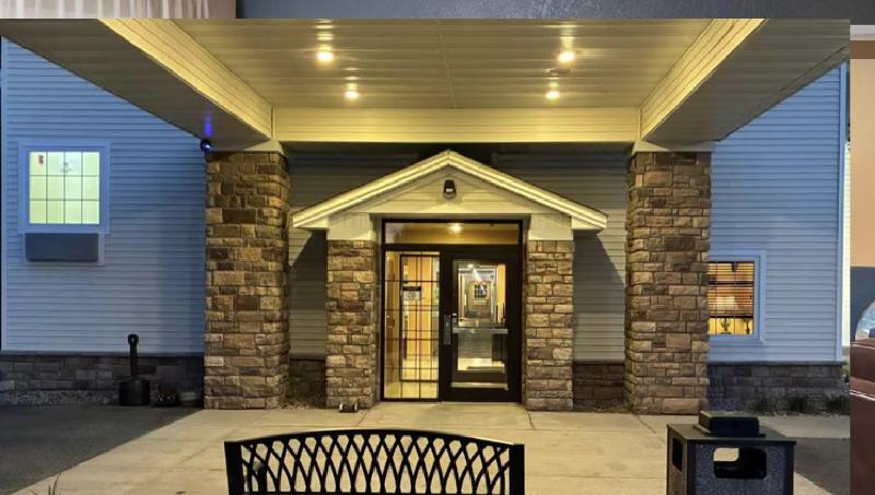 SureStay by Best Western Salem image