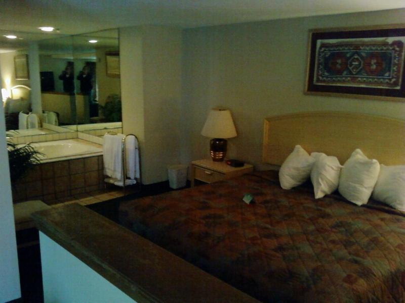 Will Rogers Inn image