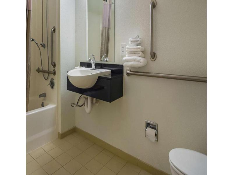 Motel 6 Atlanta Tucker Northeast image
