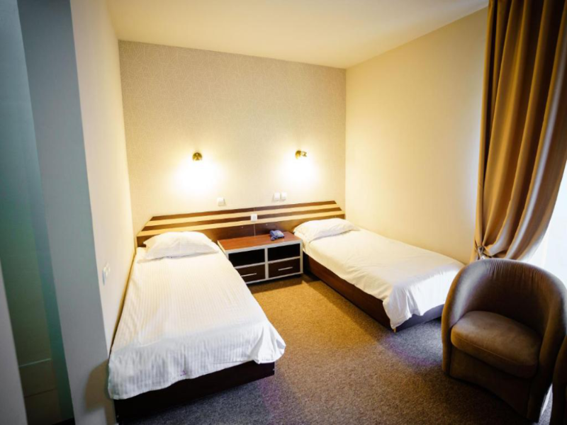 Bacolux Diana Resort image