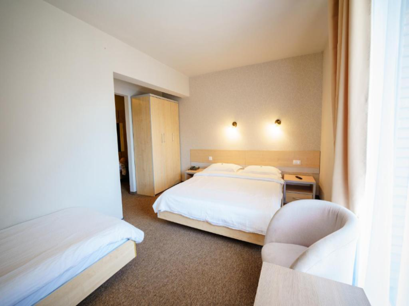 Bacolux Diana Resort image