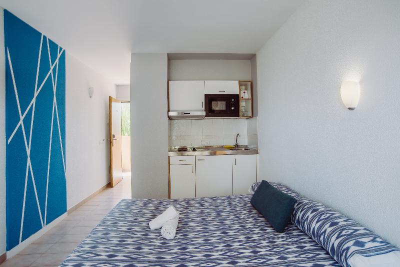 Alper Apartments image