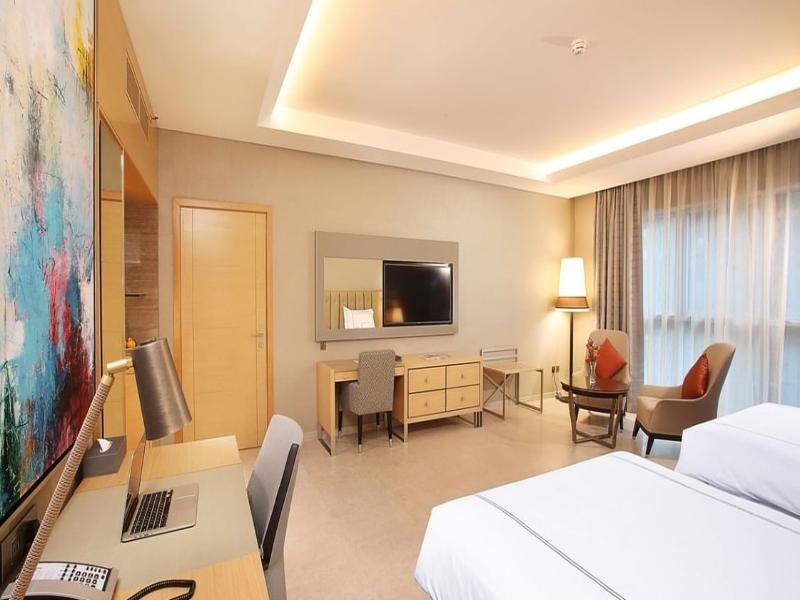 Grand Cosmopolitan Hotel image