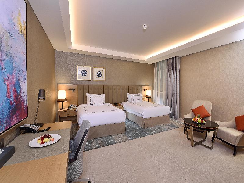 Grand Cosmopolitan Hotel image
