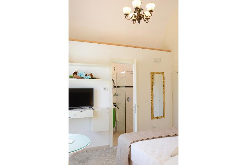 Casina Colosso image