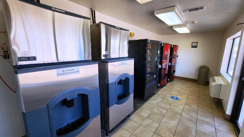 Motel 6 Houston Nasa image