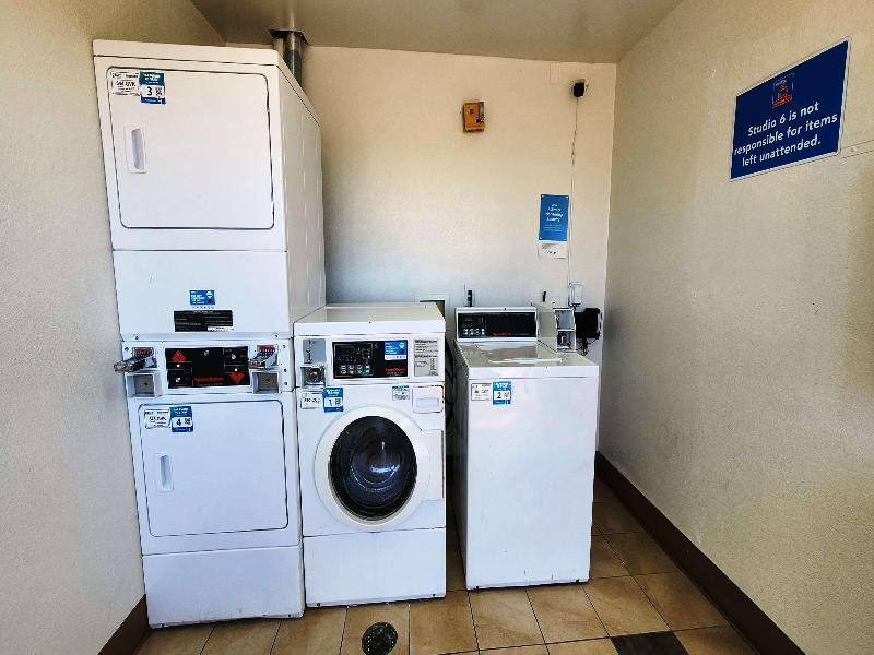 Motel 6 Houston Nasa image