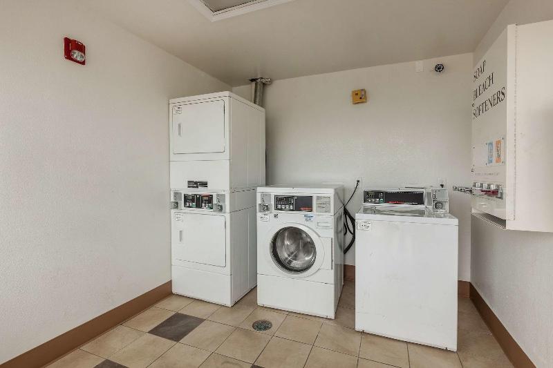 Motel 6 Houston Nasa image