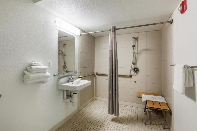 Motel 6 Houston Nasa image