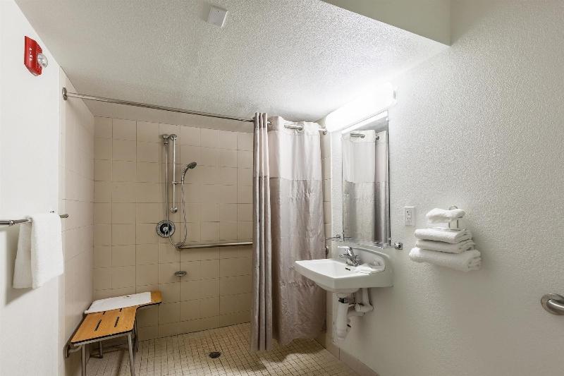 Motel 6 Houston Nasa image