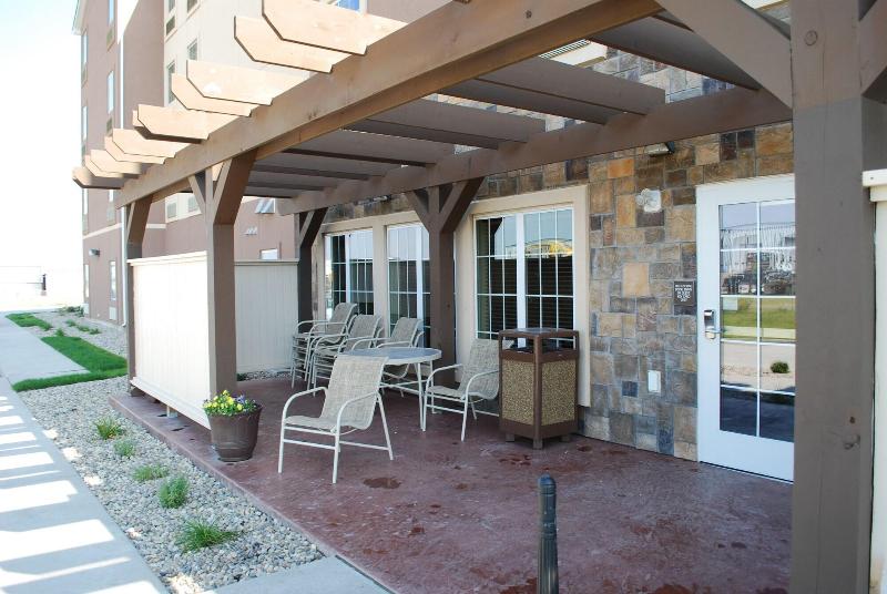 Landmark Suites Williston image