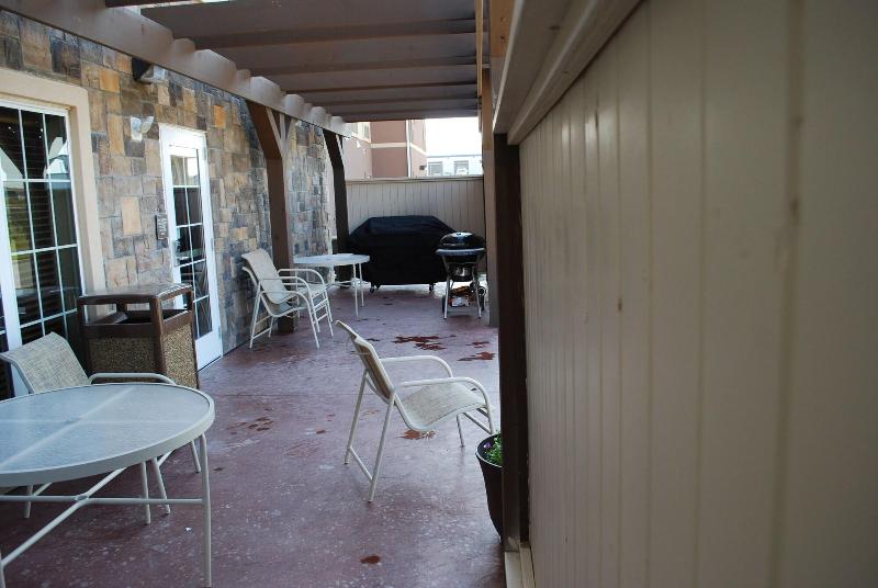 Landmark Suites Williston image