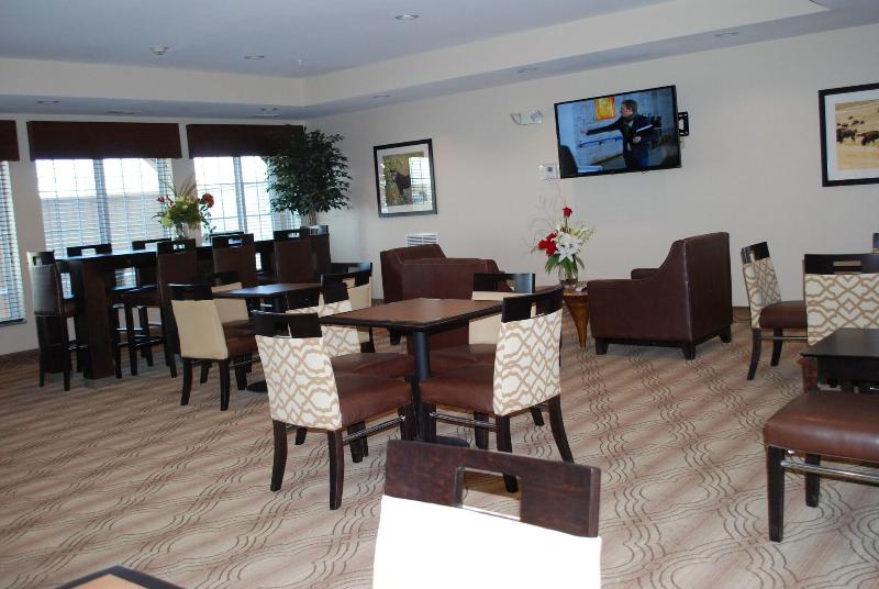 Landmark Suites Williston image