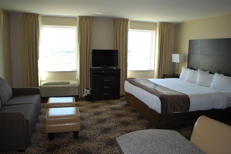Landmark Suites Williston image