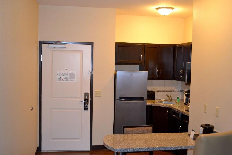 Landmark Suites Williston image
