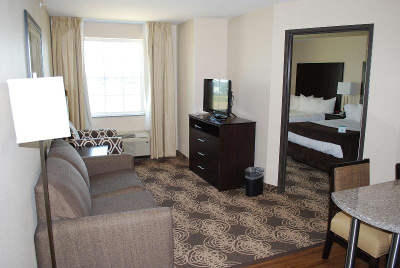 Landmark Suites Williston image