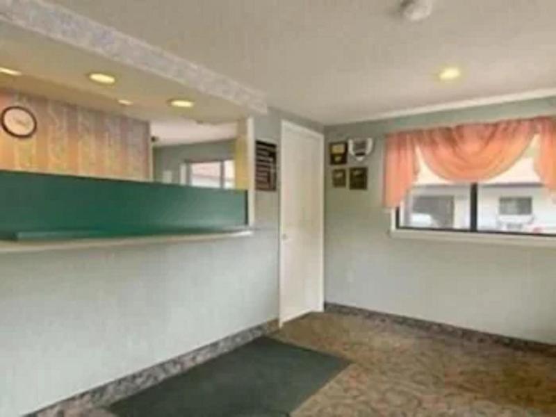 Enfield Inn image