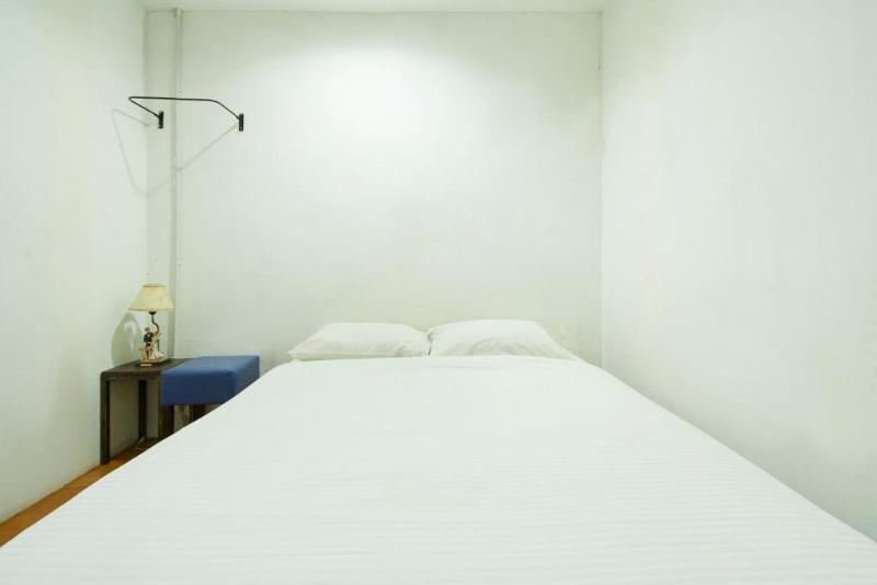 Tonight Hotel image