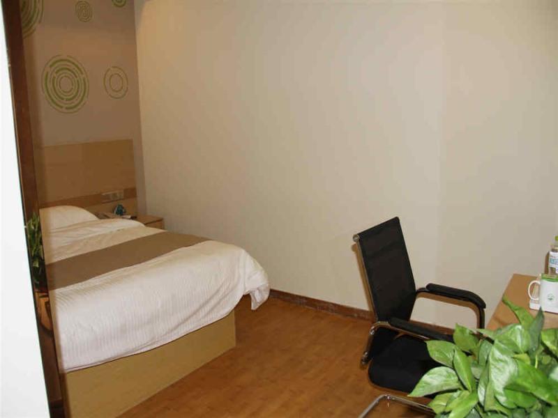 Greentree INN Zibo Hengtai BUS Station