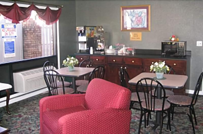 Red Roof Inn Jacksonville, AL image