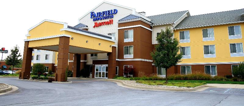 Fairfield Inn Suites By Marriott Fairmont image