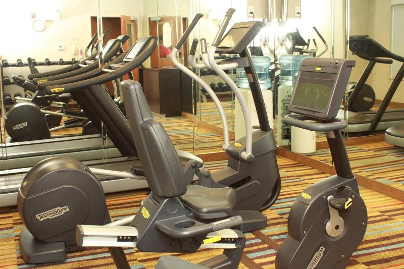 Fairfield Inn Suites By Marriott Fairmont image