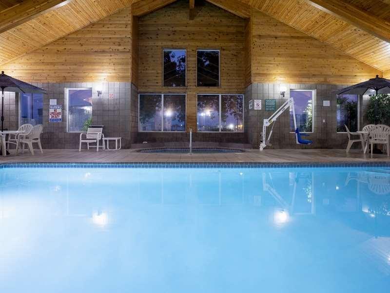 Grandstay Hotel Suites image