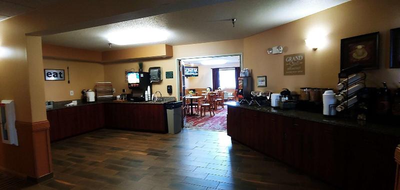 Grandstay Hotel Suites image