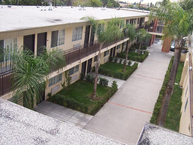 American Inn Suites
