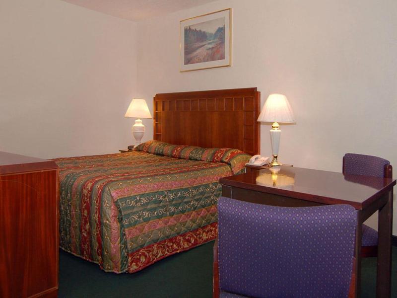 American Inn Suites