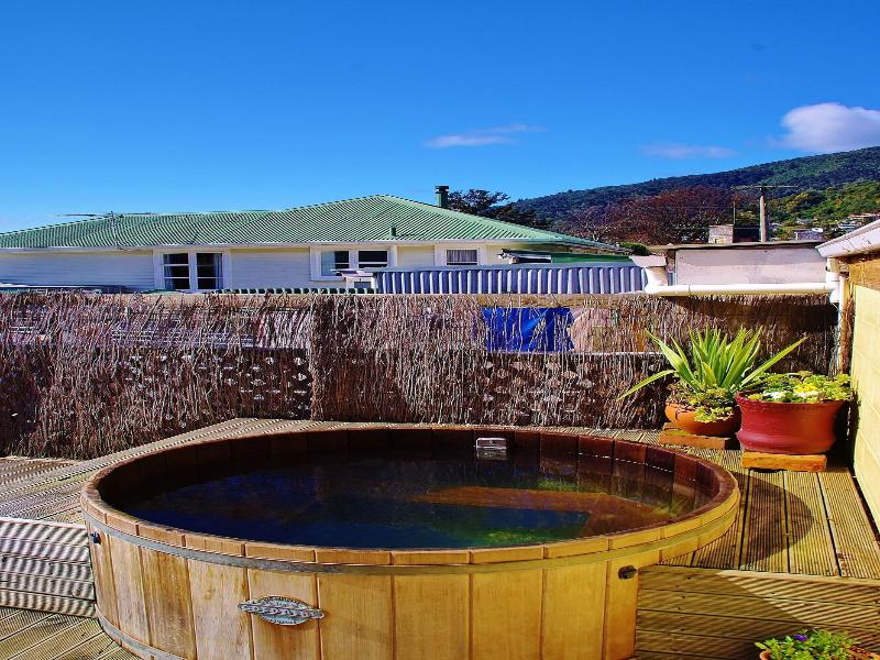 Sequoia Lodge Backpackers image