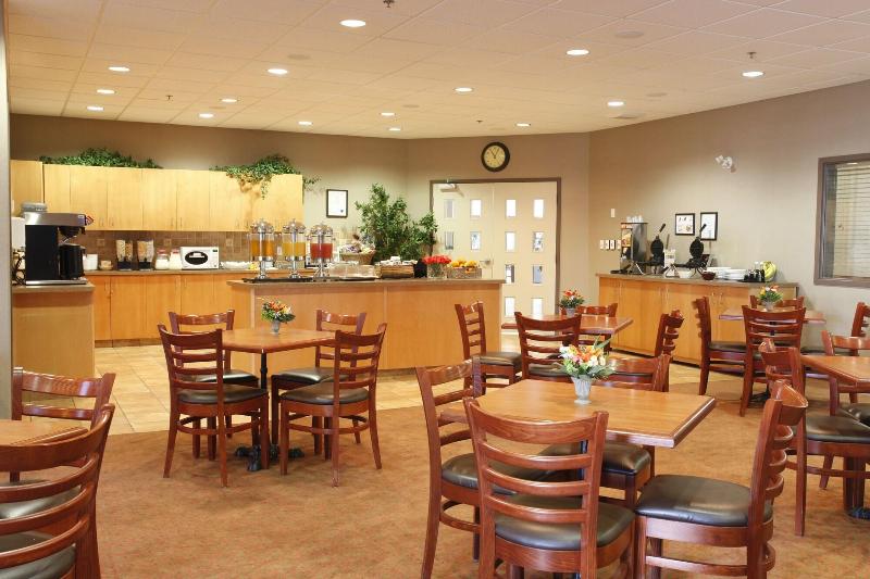 Pomeroy Inn Suites Hotel Dawson Creek image