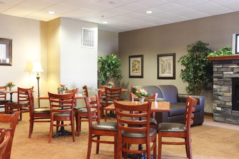 Pomeroy Inn Suites Hotel Dawson Creek image