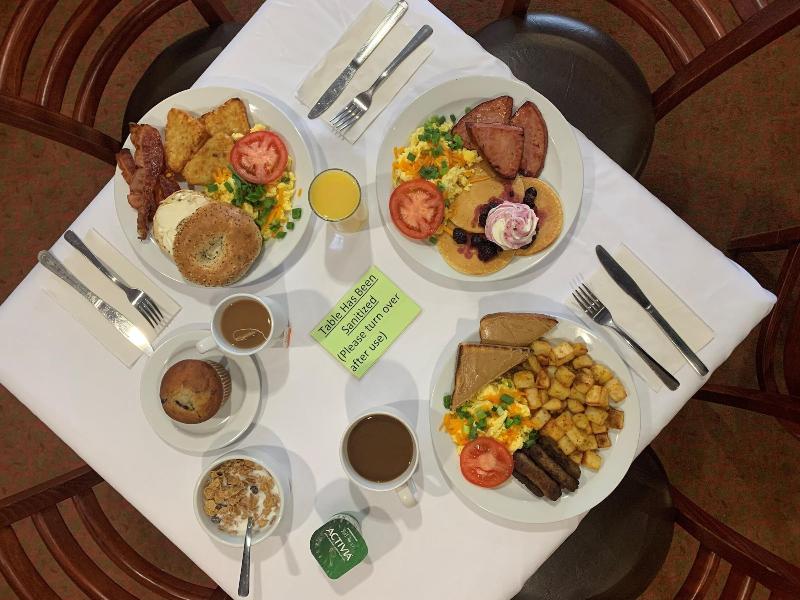 Pomeroy Inn Suites Hotel Dawson Creek image