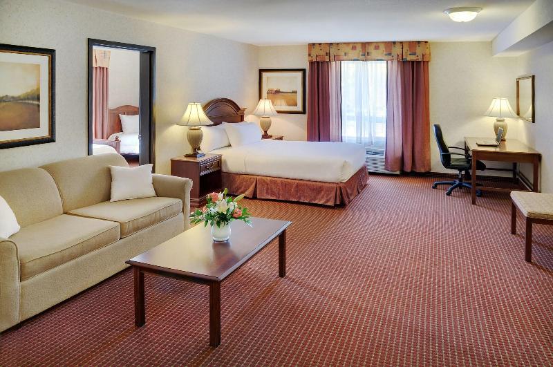Pomeroy Inn Suites Hotel Dawson Creek image