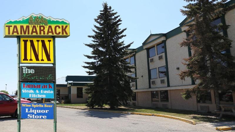Tamarack Motor Inn — general view
