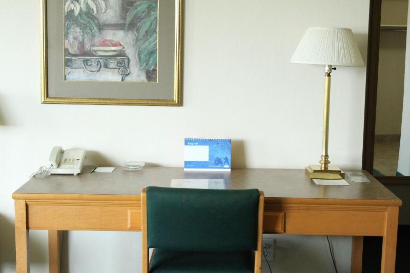 Tamarack Motor Inn image