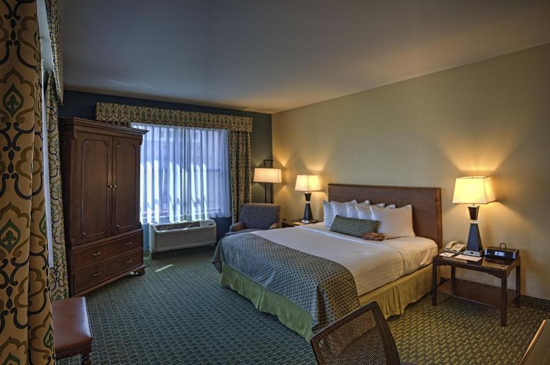 The Hotel Warner image