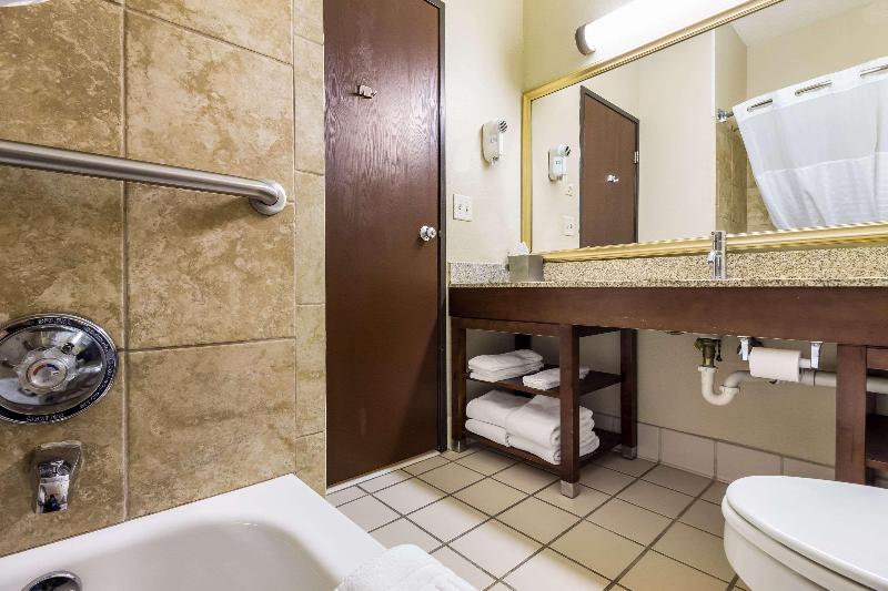 The Hotel Warner image