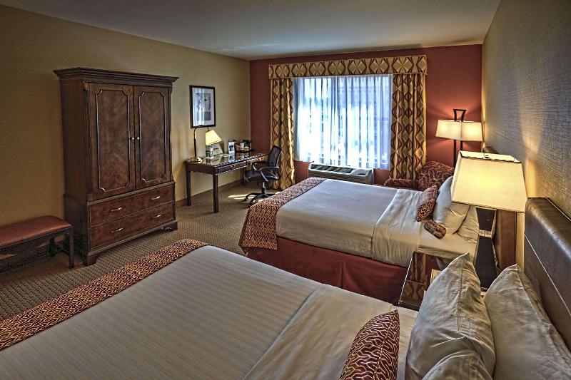 The Hotel Warner image