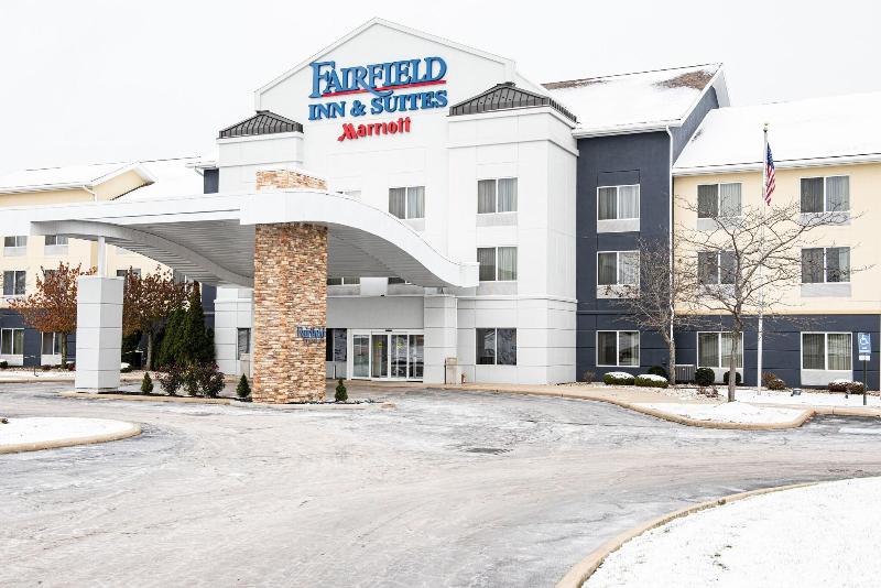Fairfield Inn Suites Cleveland Avon image