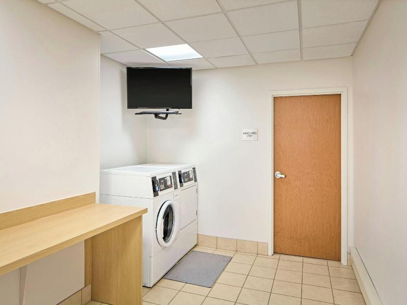 Fairfield Inn Suites Cleveland Avon image