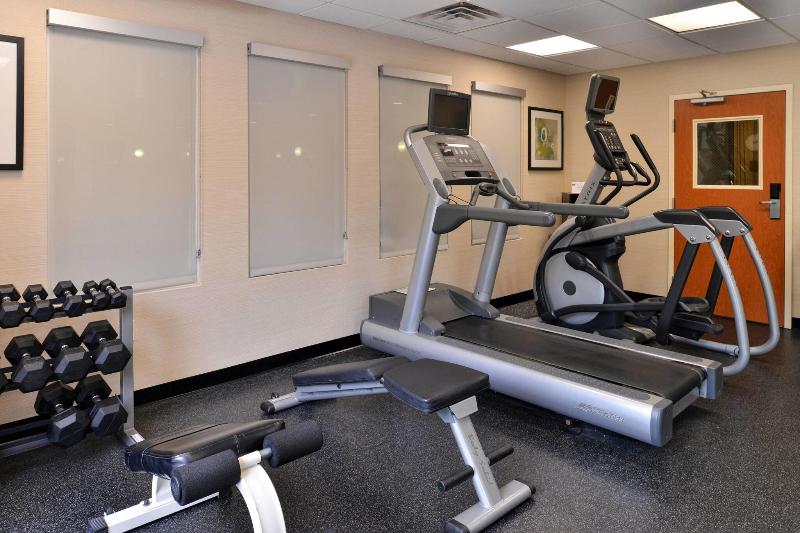 Fairfield Inn Suites Cleveland Avon image
