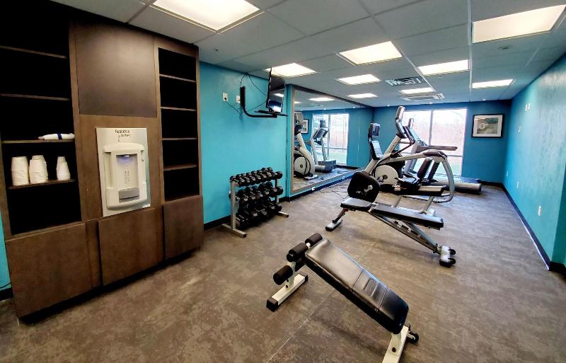 Fairfield Inn Suites Cleveland Avon image