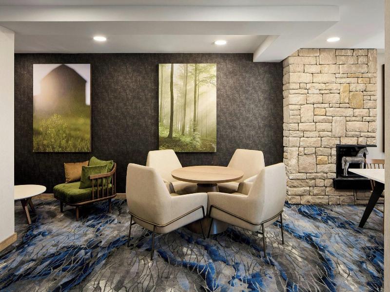 Fairfield Inn Suites Cleveland Avon image