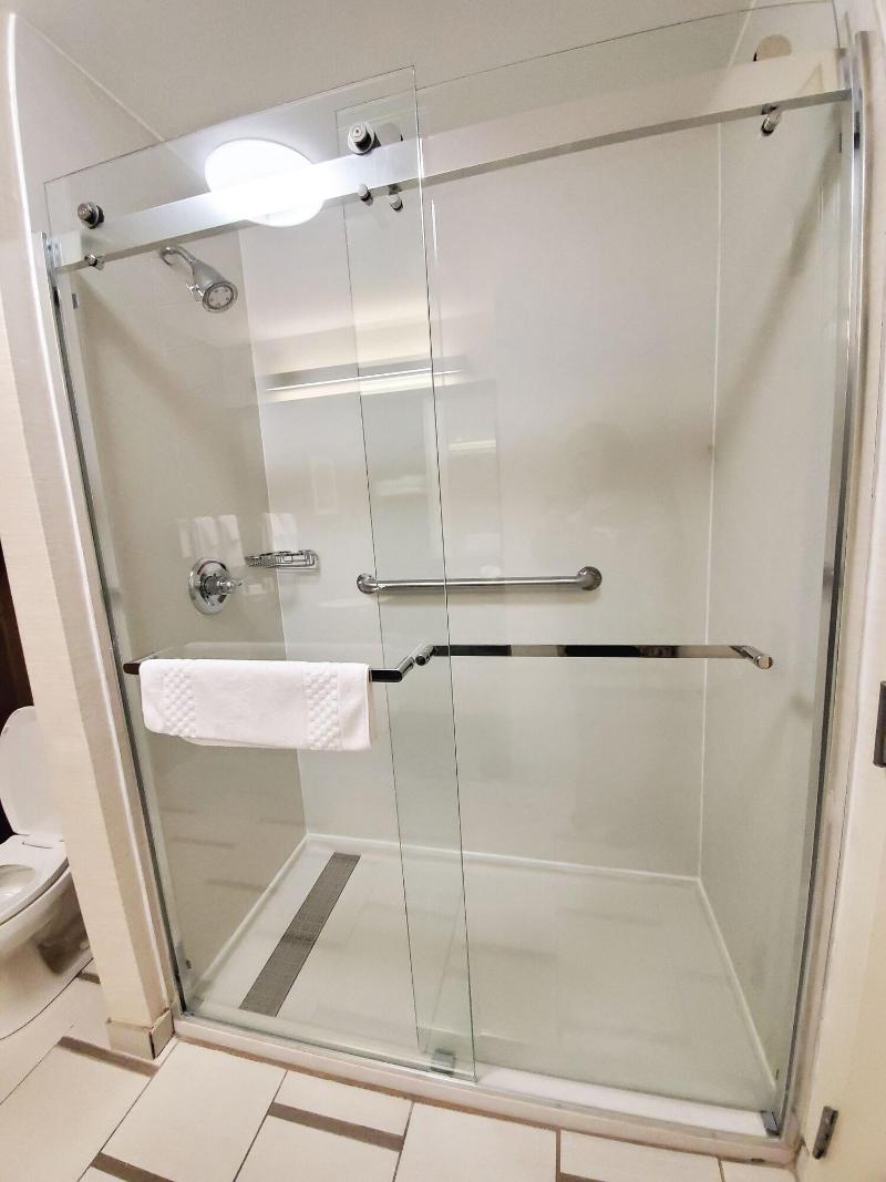 Fairfield Inn Suites Cleveland Avon image